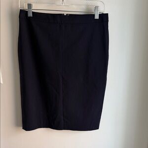 💕 J. Crew Classic Navy Pencil Skirt